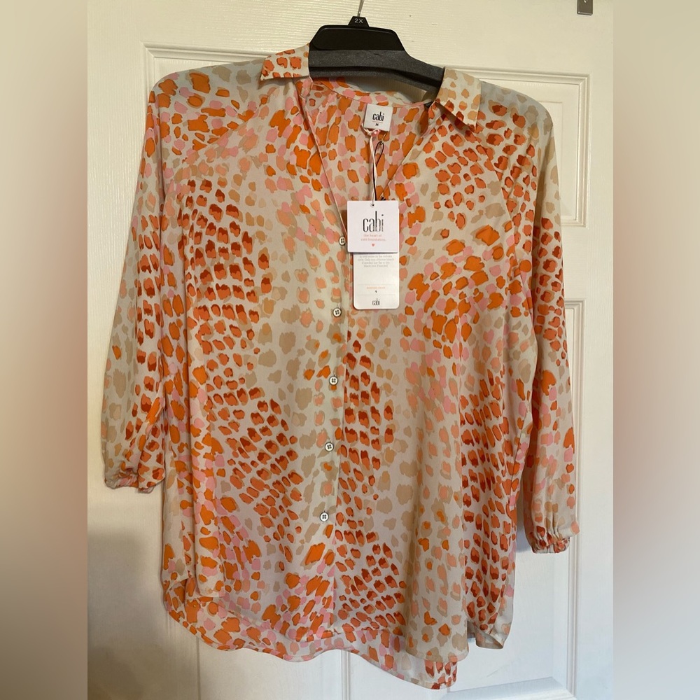 NWT - Cabi Blouse size medium